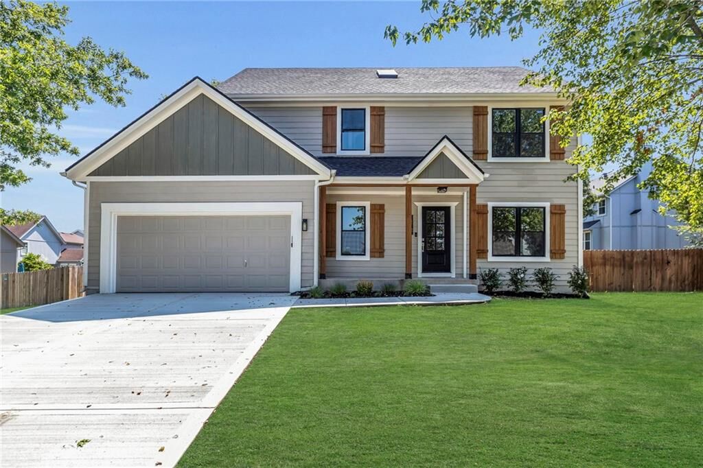 Property Photo:  15767 Beverly Street  KS 66223 