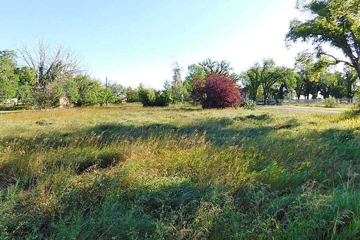 Tigermoth Crescent NE — photo 1