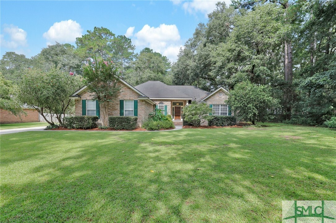 Property Photo:  139 Oak Side Court  GA 31324 