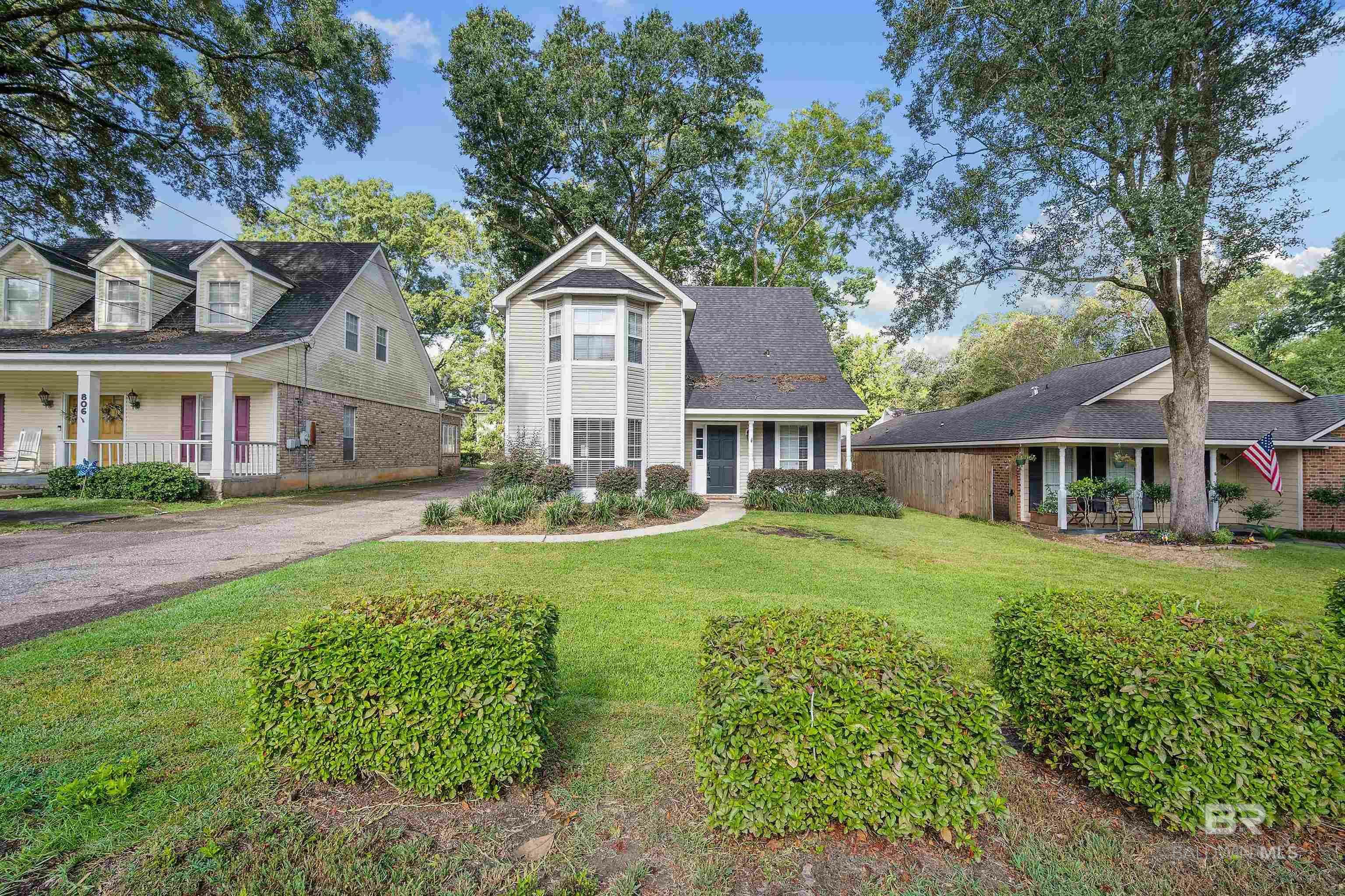 Property Photo:  804 Wildwood Avenue  AL 36609 