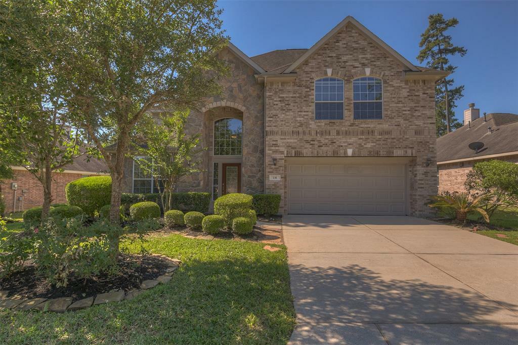 Property Photo:  135 N Archwyck Circle  TX 77382 