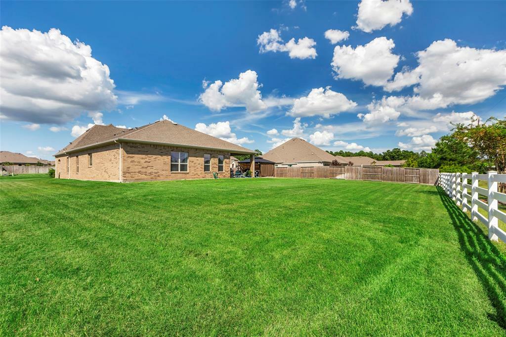 Property Photo:  12239 Seagrape Lane  TX 77304 