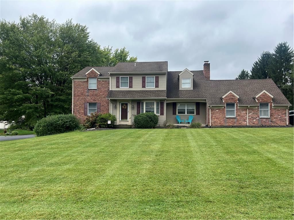 Property Photo:  3833 Fairlee Court  PA 18020 