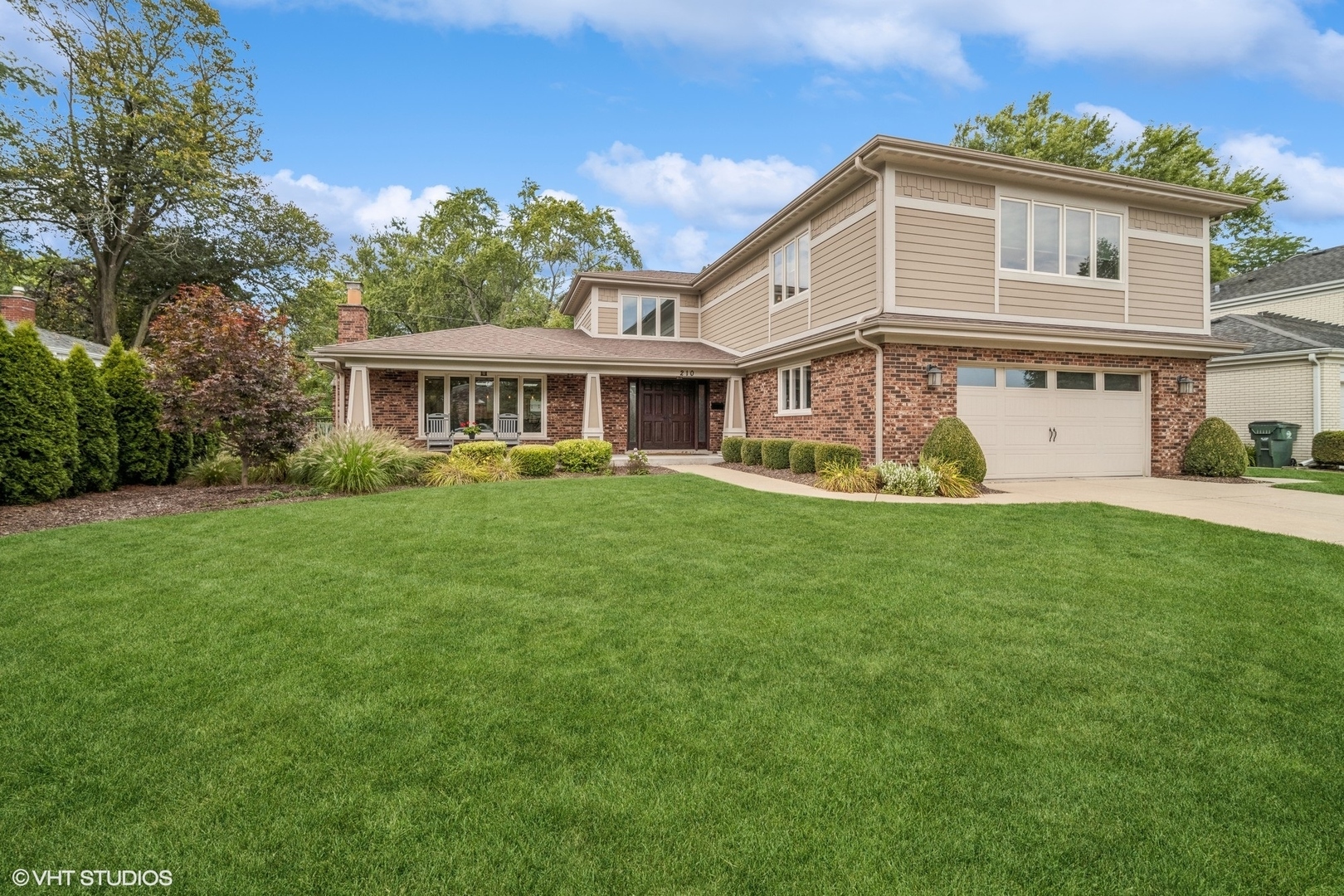 Property Photo:  210 N Waterman Avenue  IL 60004 