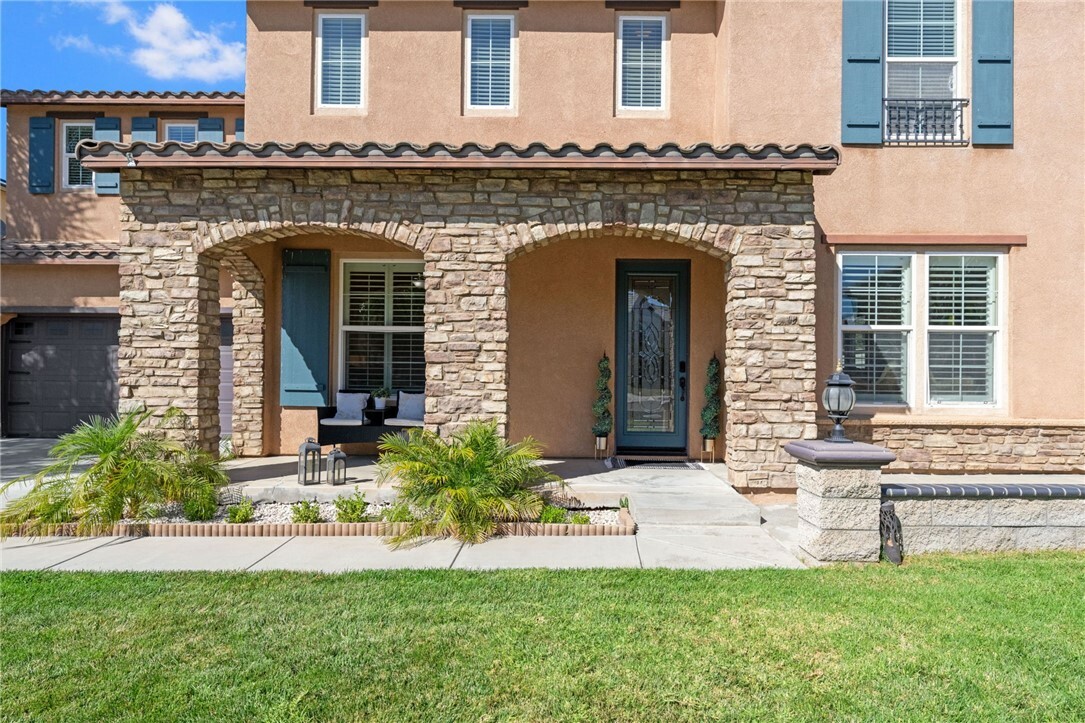 Property Photo:  34298 Northhaven Drive  CA 92596 