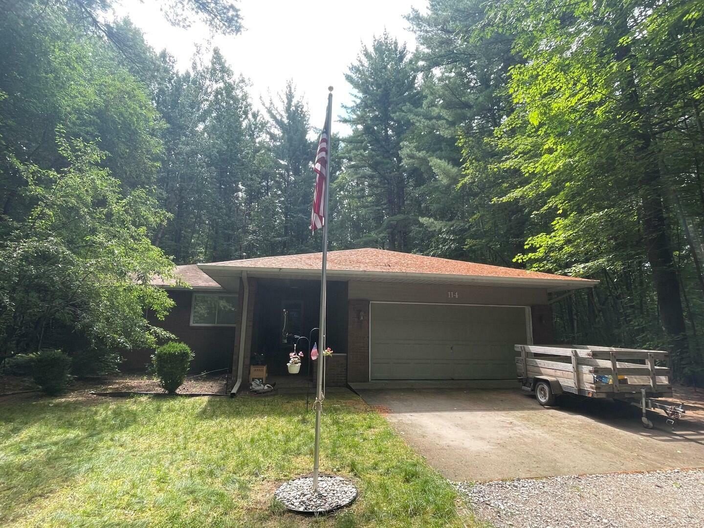 114 Lodge Drive  Roscommon MI 48653 photo