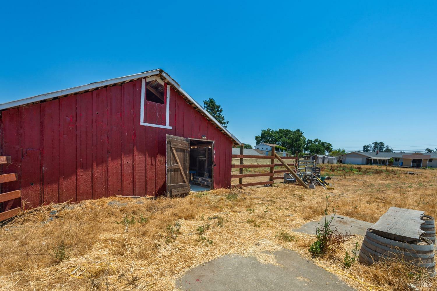 Property Photo:  901 Ludwig Avenue  CA 95407 