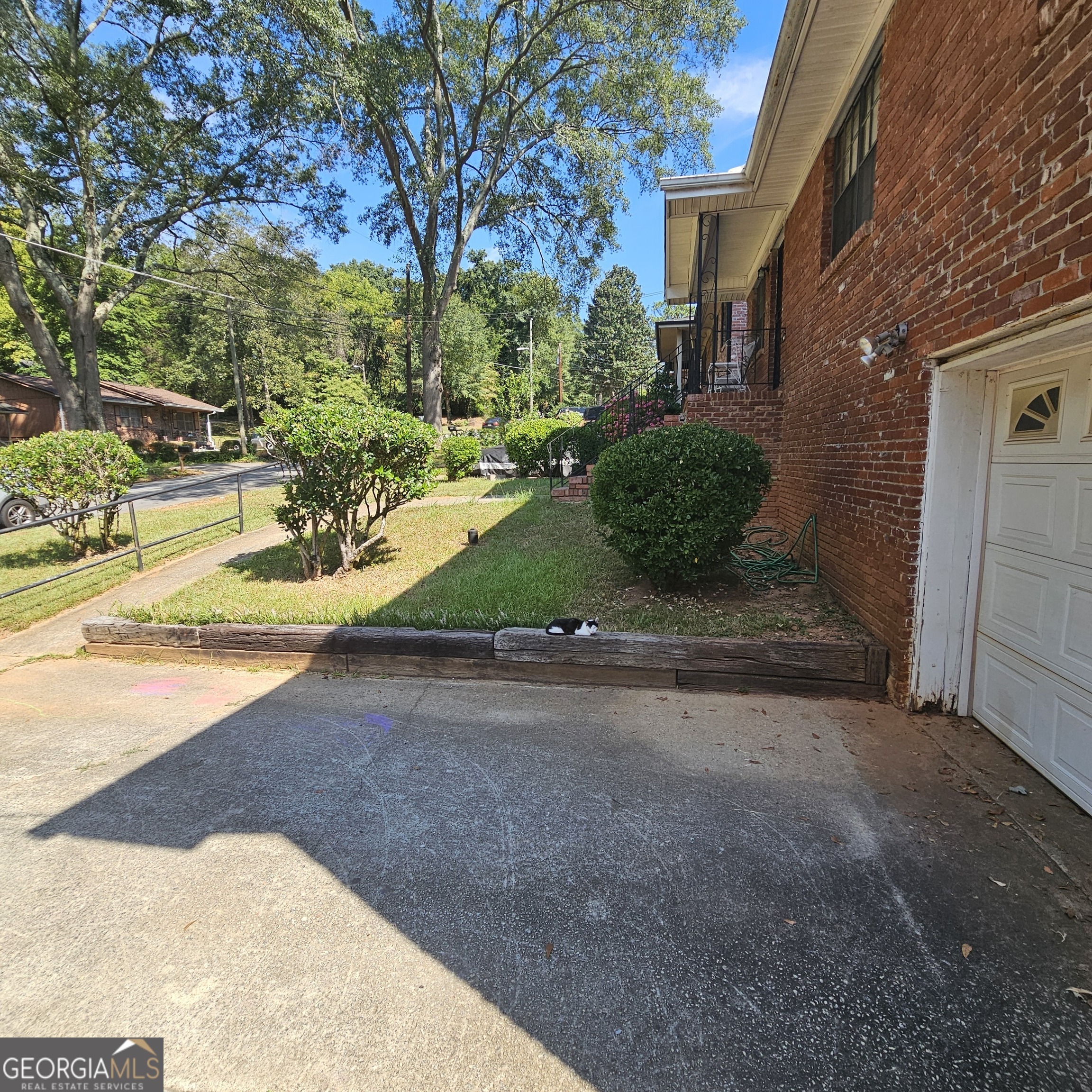 Property Photo:  264 Howell Terrace SW  GA 30331 