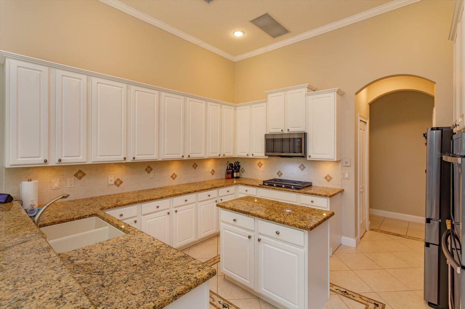 Property Photo:  8543 Bowden Way  FL 34786 