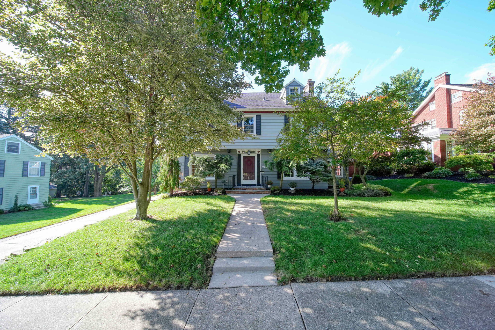 Property Photo:  777 Bloomfield Boulevard  MI 49203 