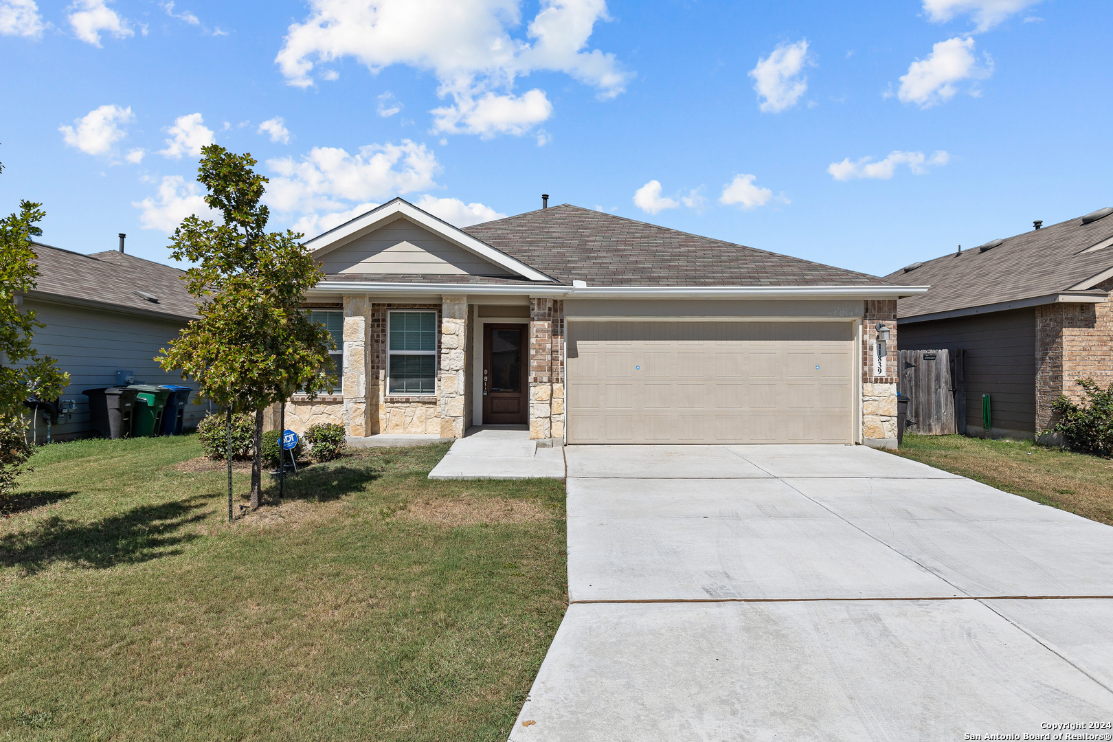 Property Photo:  11839 Pelican Pass  TX 78221 