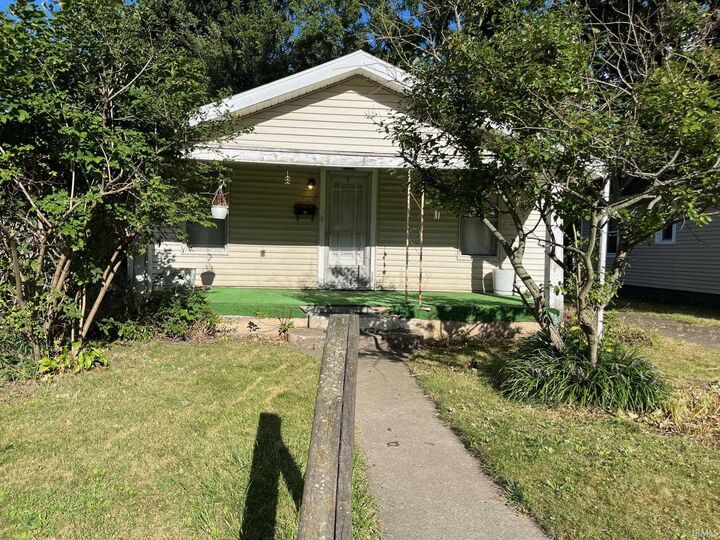 1338 Fremont Street  South Bend IN 46628 photo