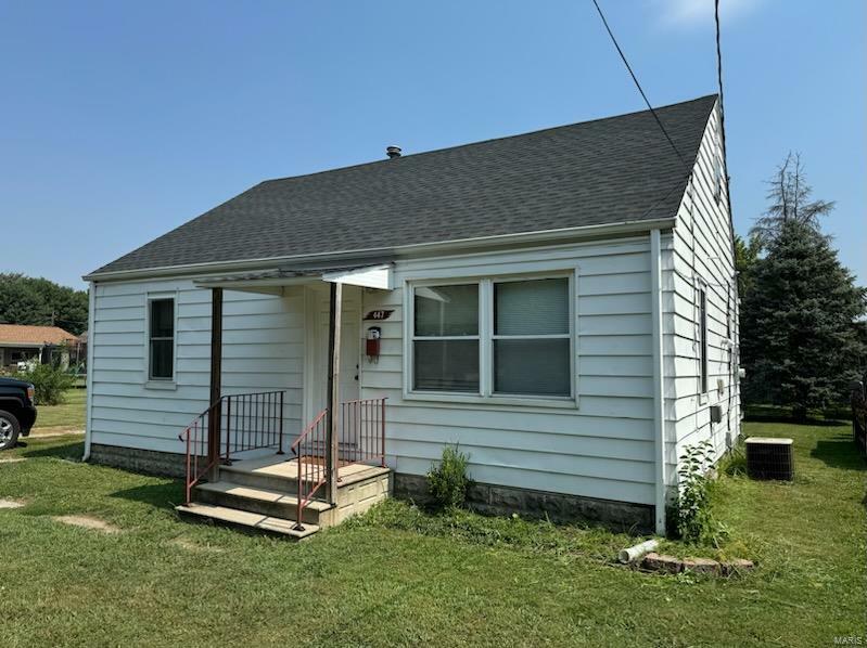 Property Photo: 447 Sheridan Street IL 62010