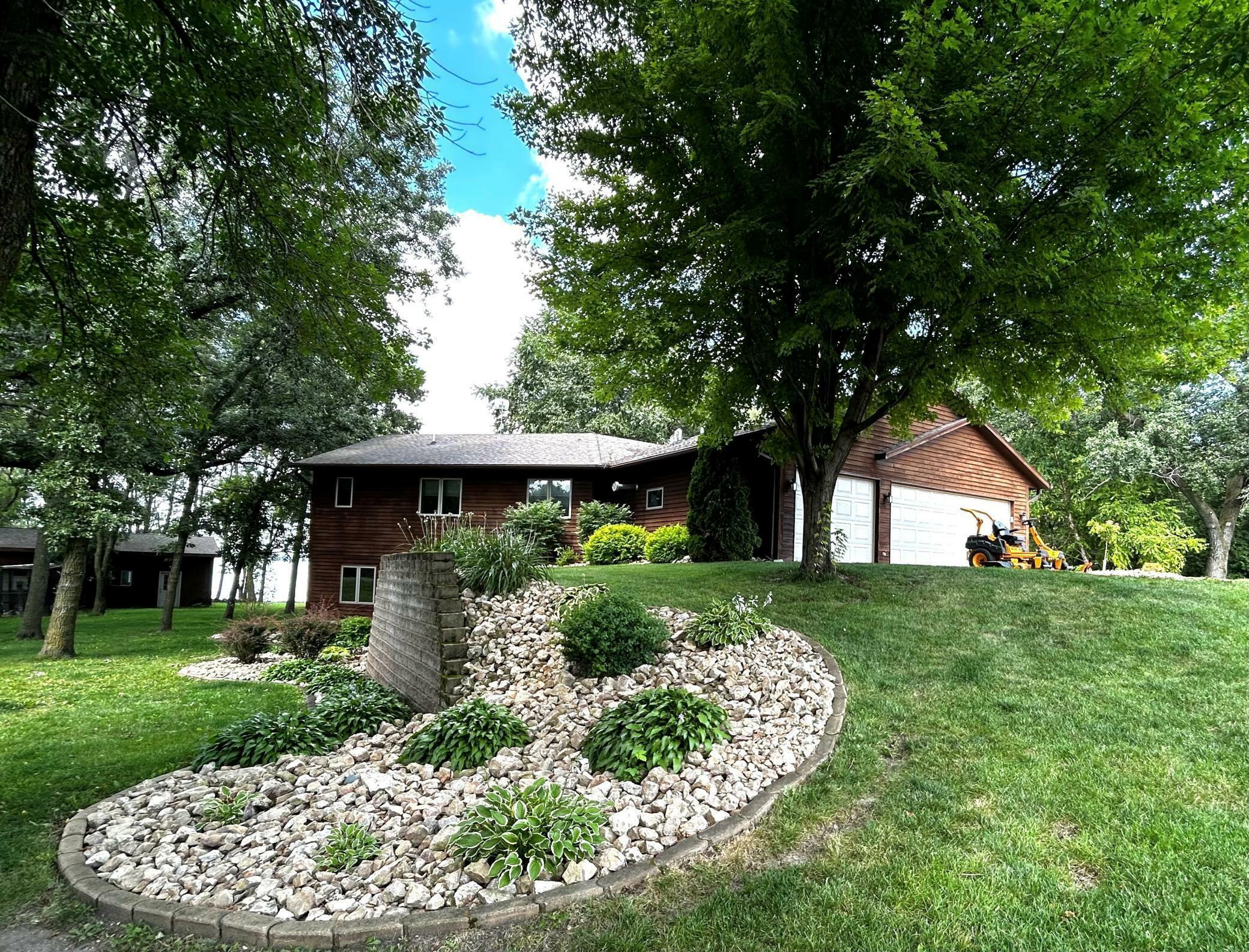 Property Photo:  18019 Pelican Road  MN 56007 