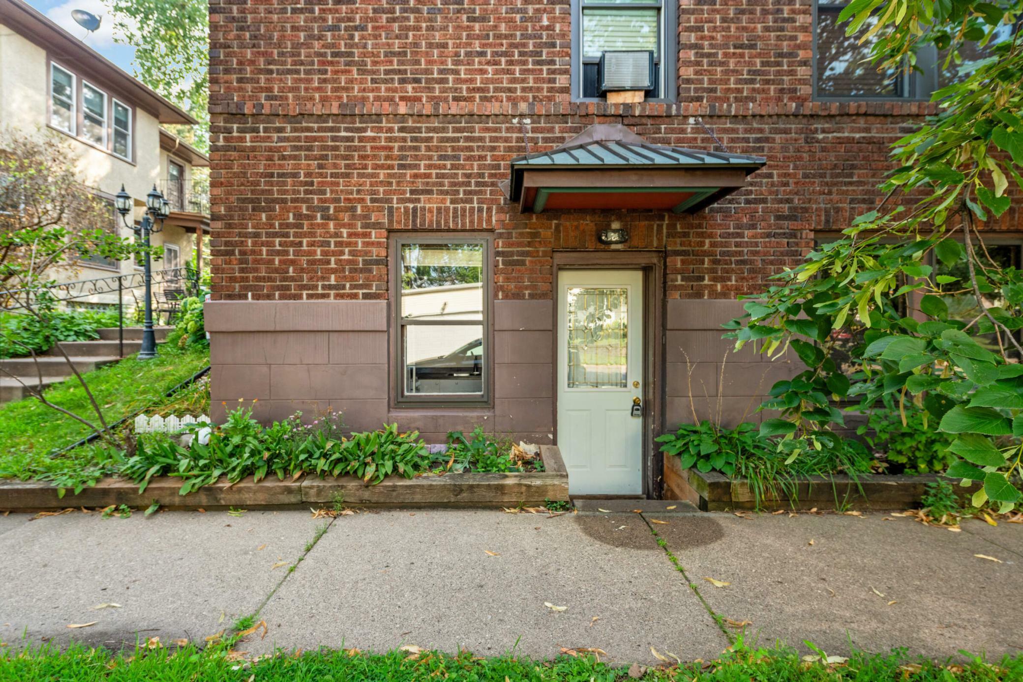 Property Photo:  1753 Marshall Avenue 5  MN 55104 