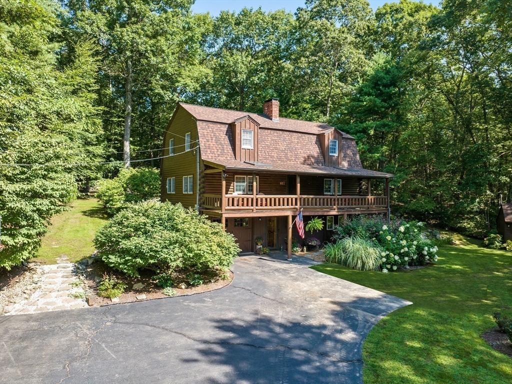 Property Photo:  617 Chestnut Hill Rd  MA 01529 