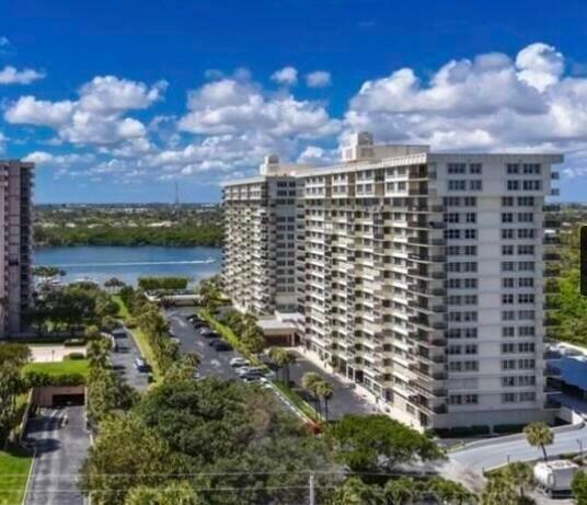 Property Photo:  2121 N Ocean Boulevard 701W  FL 33431 