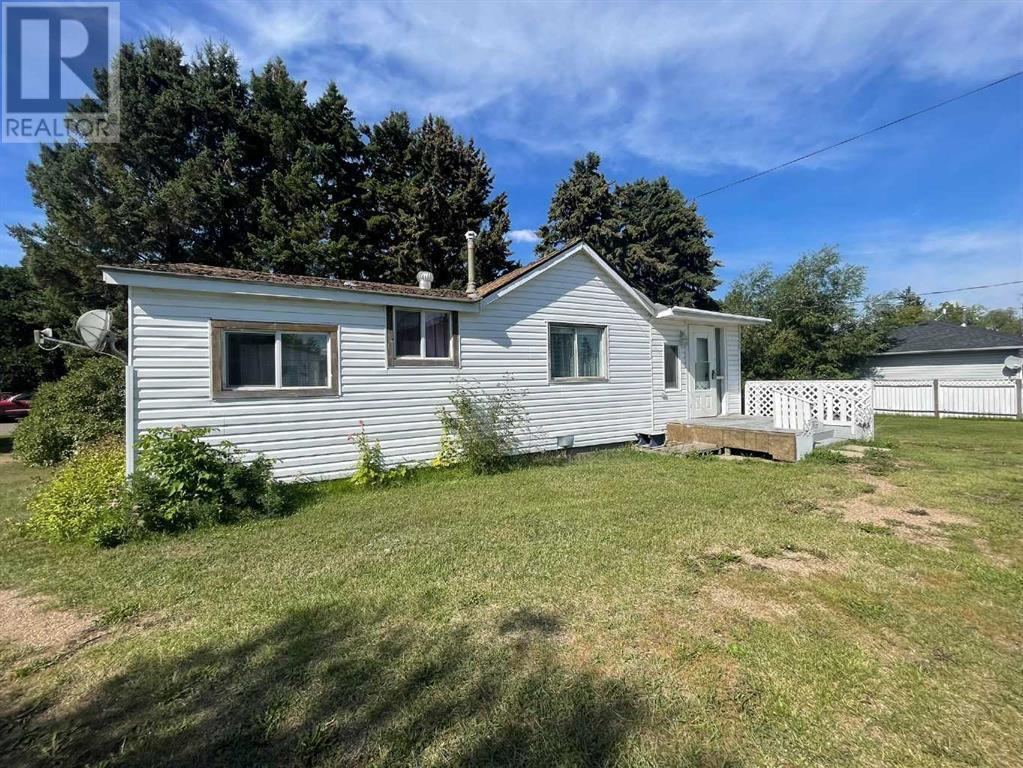 Property Photo: 4631 51 Street AB T0B 2W0