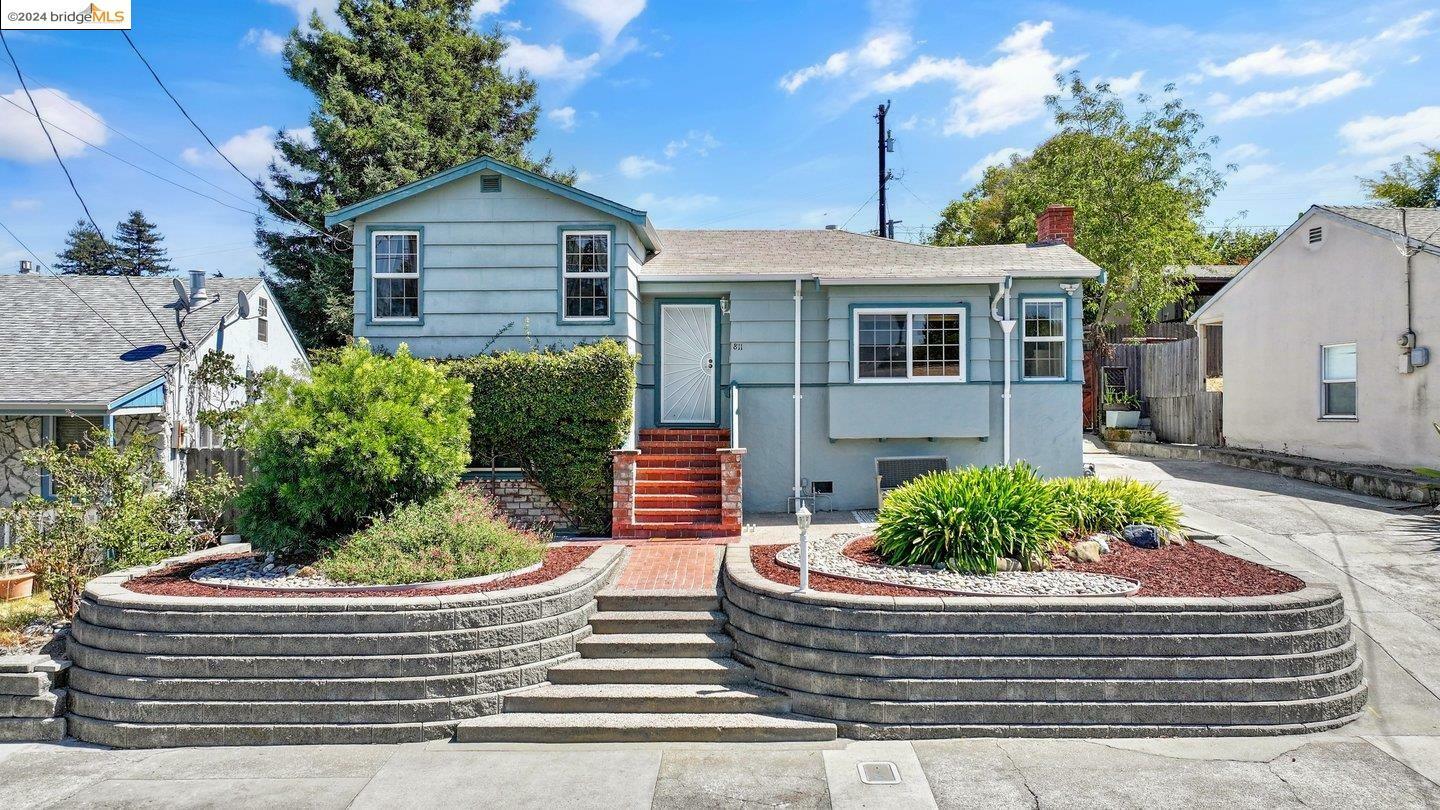 811 Pine Ave  Pinole CA 94564 photo