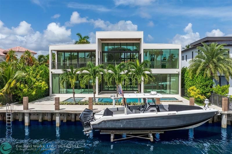 Property Photo:  432 Coconut Isle Dr  FL 33301 