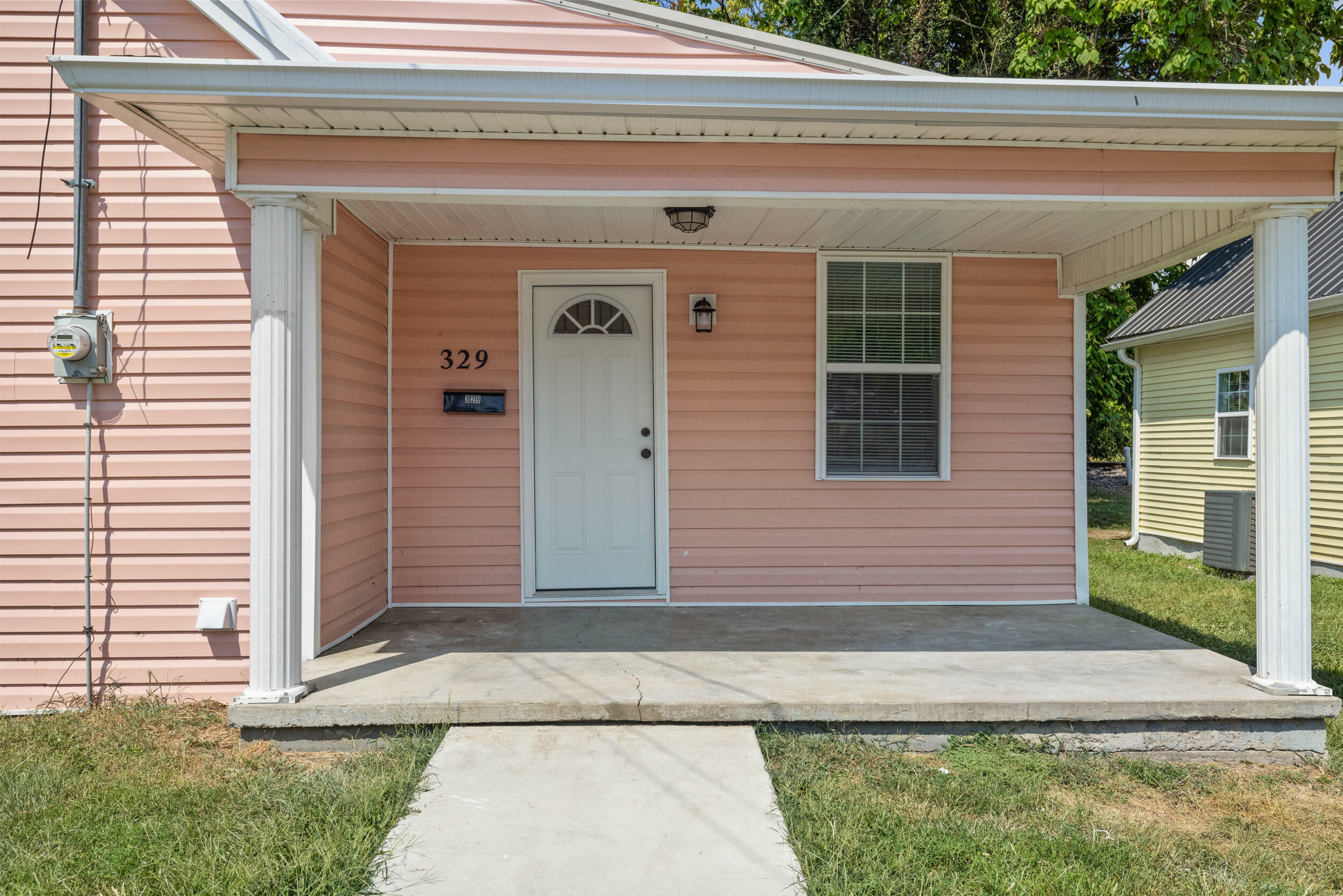 Property Photo:  329 East Office Street  KY 40330 