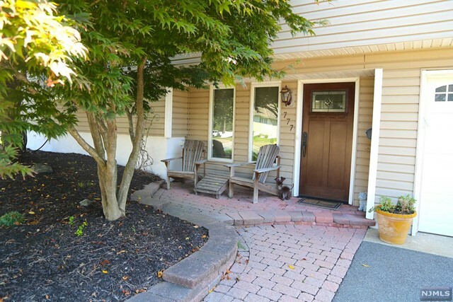 Property Photo:  777 Ringwood Avenue  NJ 07442 