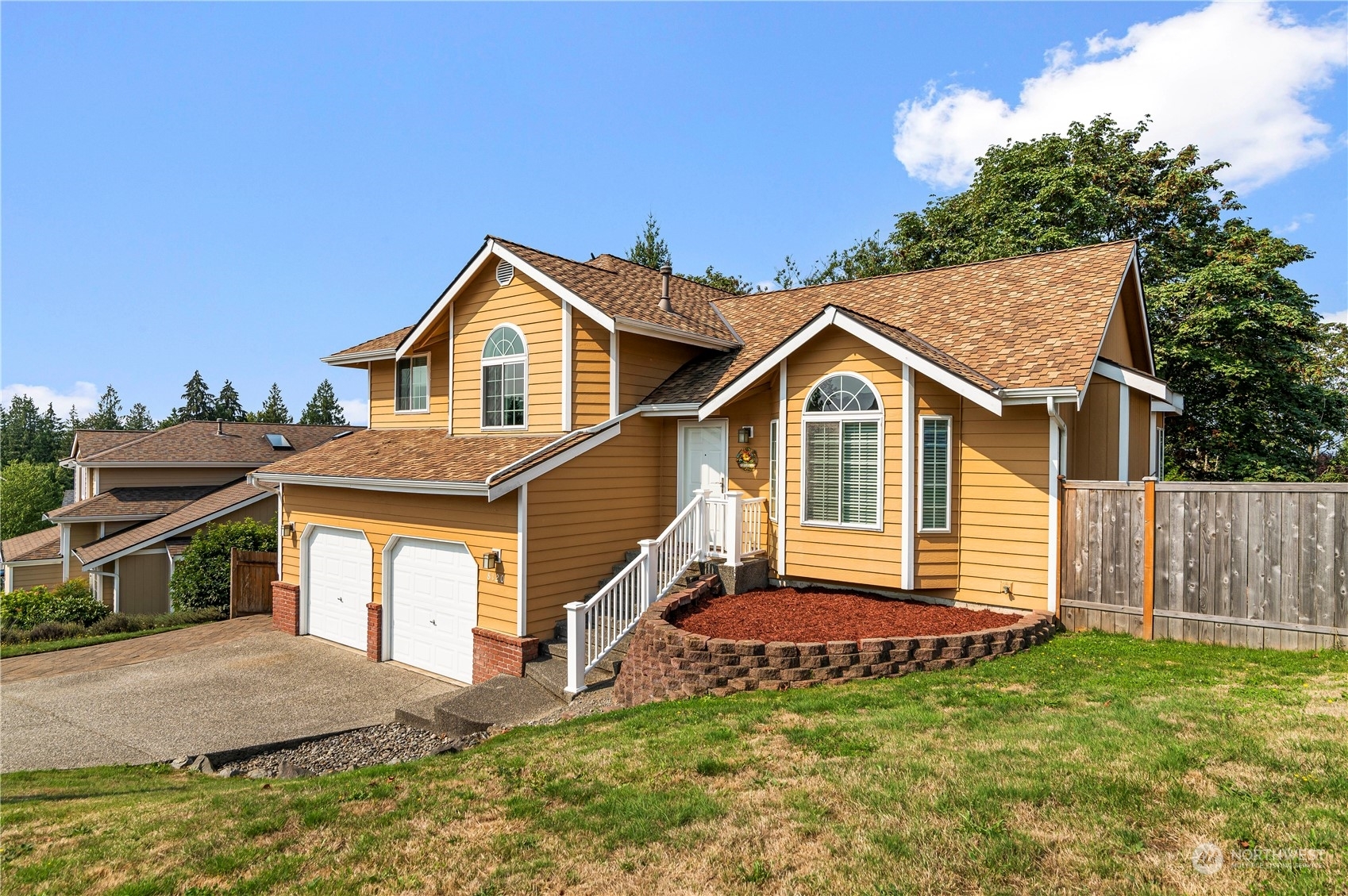 Property Photo:  8120 77th Avenue NE  WA 98270 