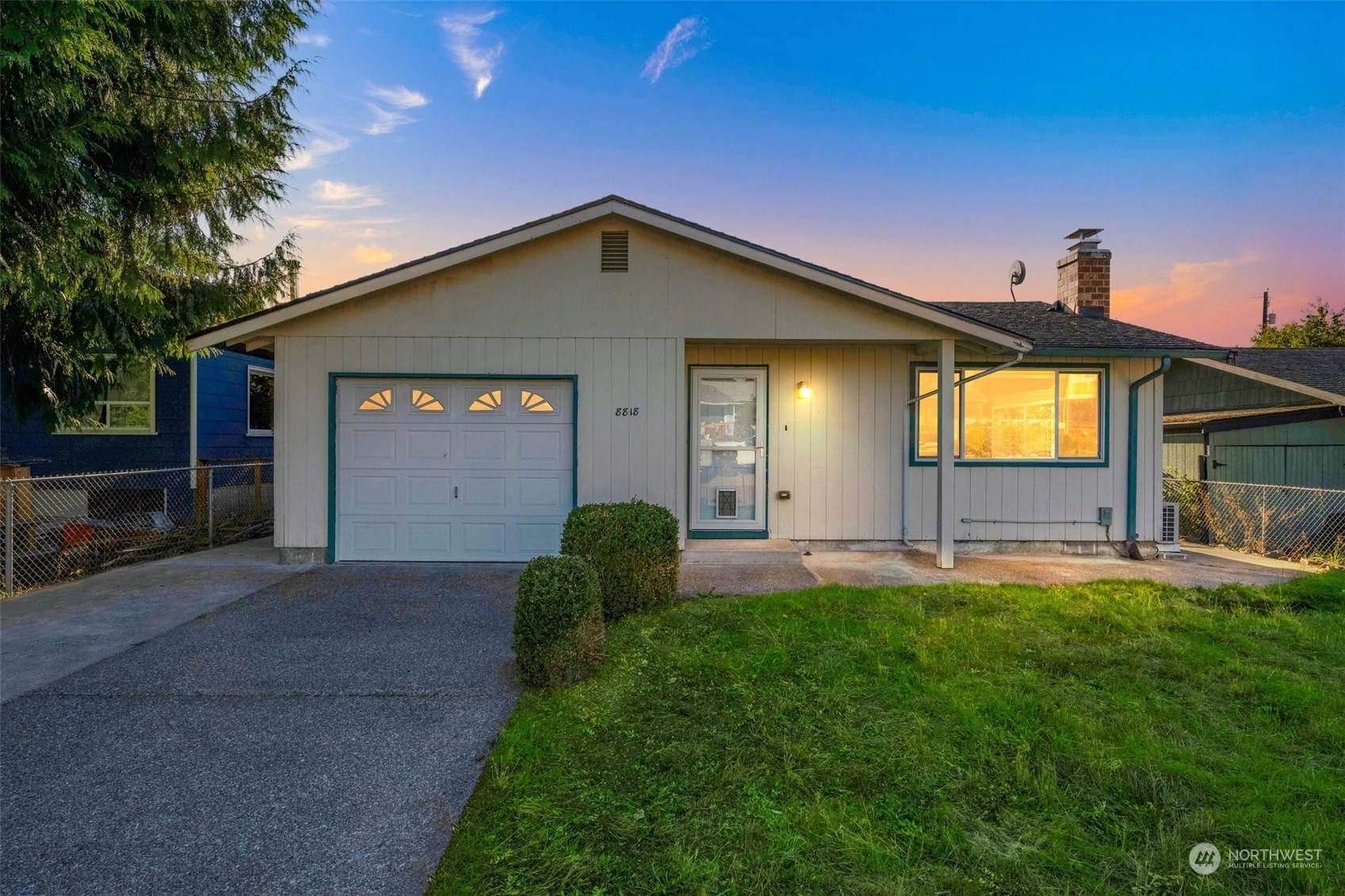 Property Photo:  8818 S Thompson Avenue  WA 98444 