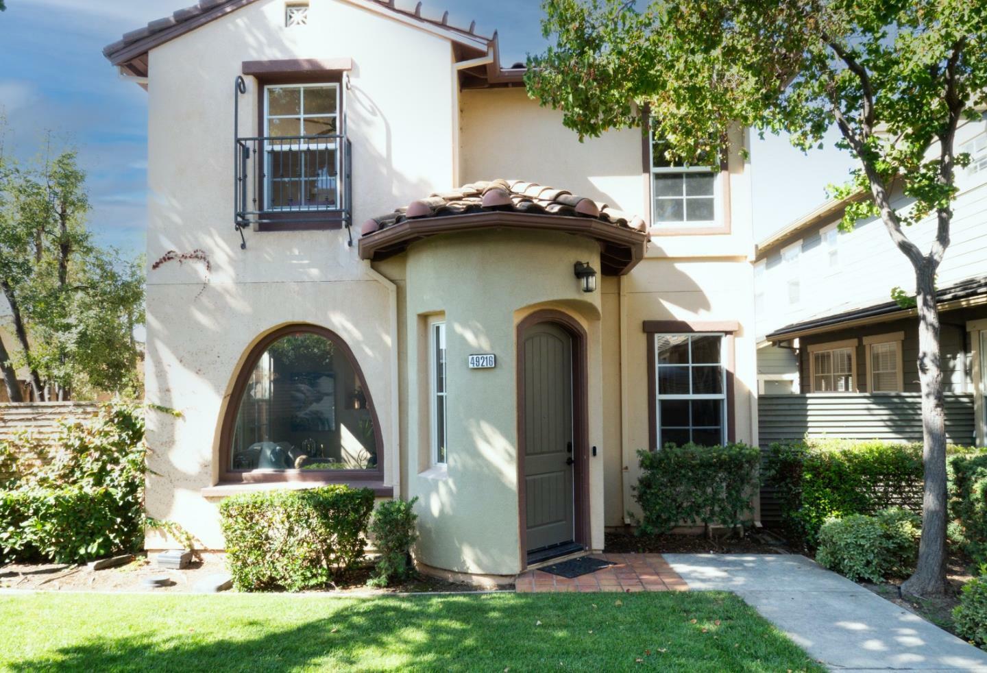 Property Photo:  49216 Tulip Terrace  CA 94539 