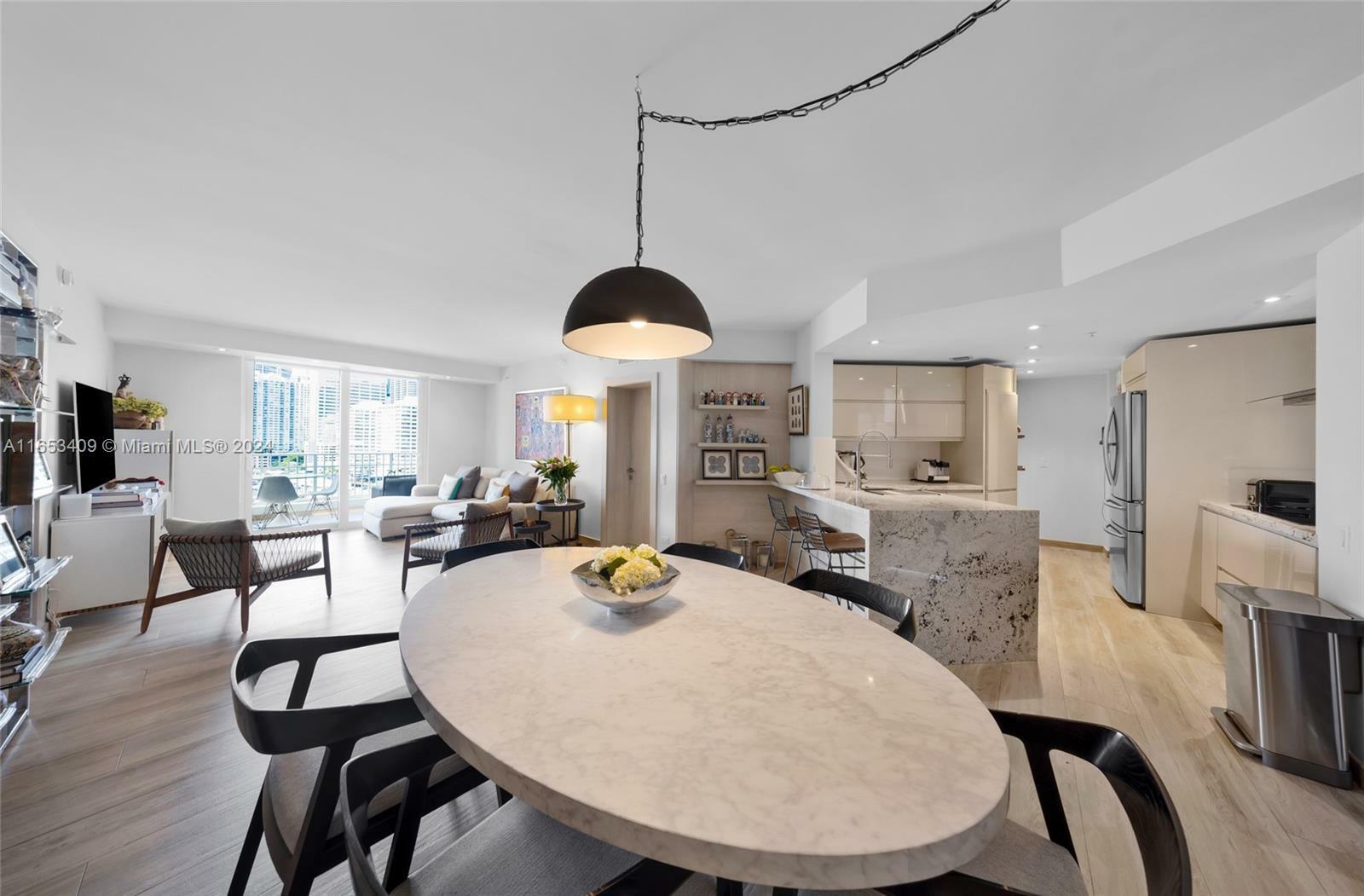 Property Photo:  701 Brickell Key Blvd 1102  FL 33131 