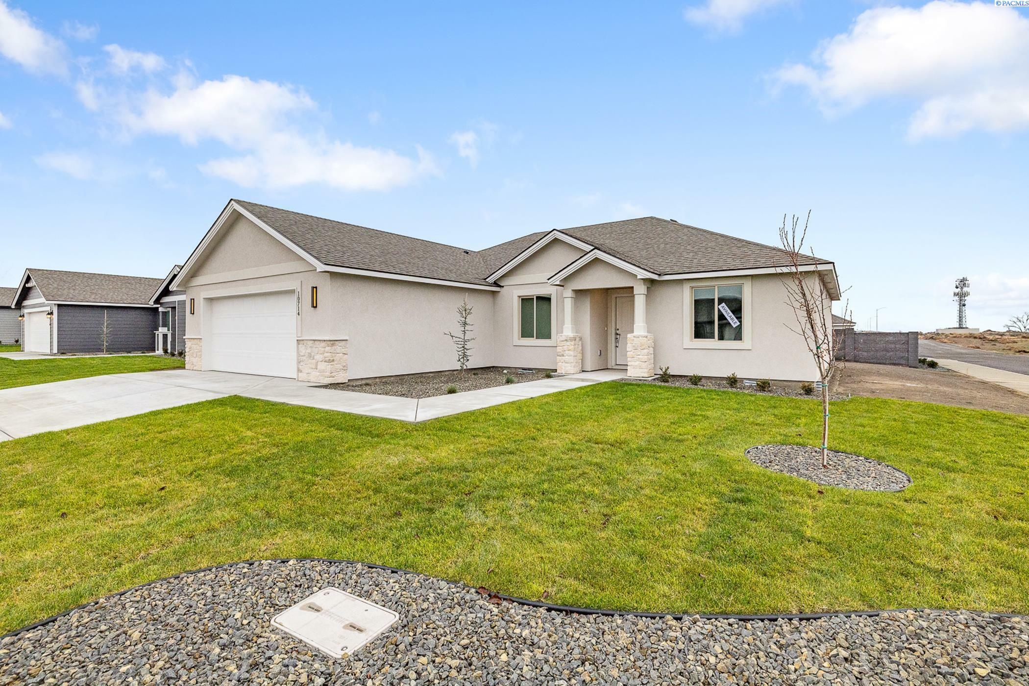 Property Photo:  10714 Danube Dr  WA 99301 