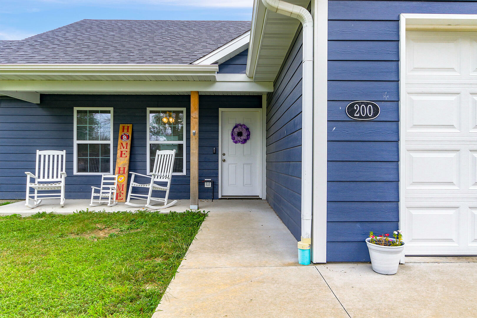 Property Photo:  200 Alco St  MO 65240 