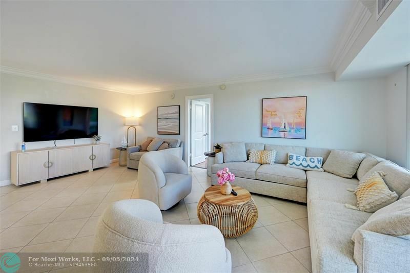 Property Photo:  2715 N Ocean Blvd 3A  FL 33308 