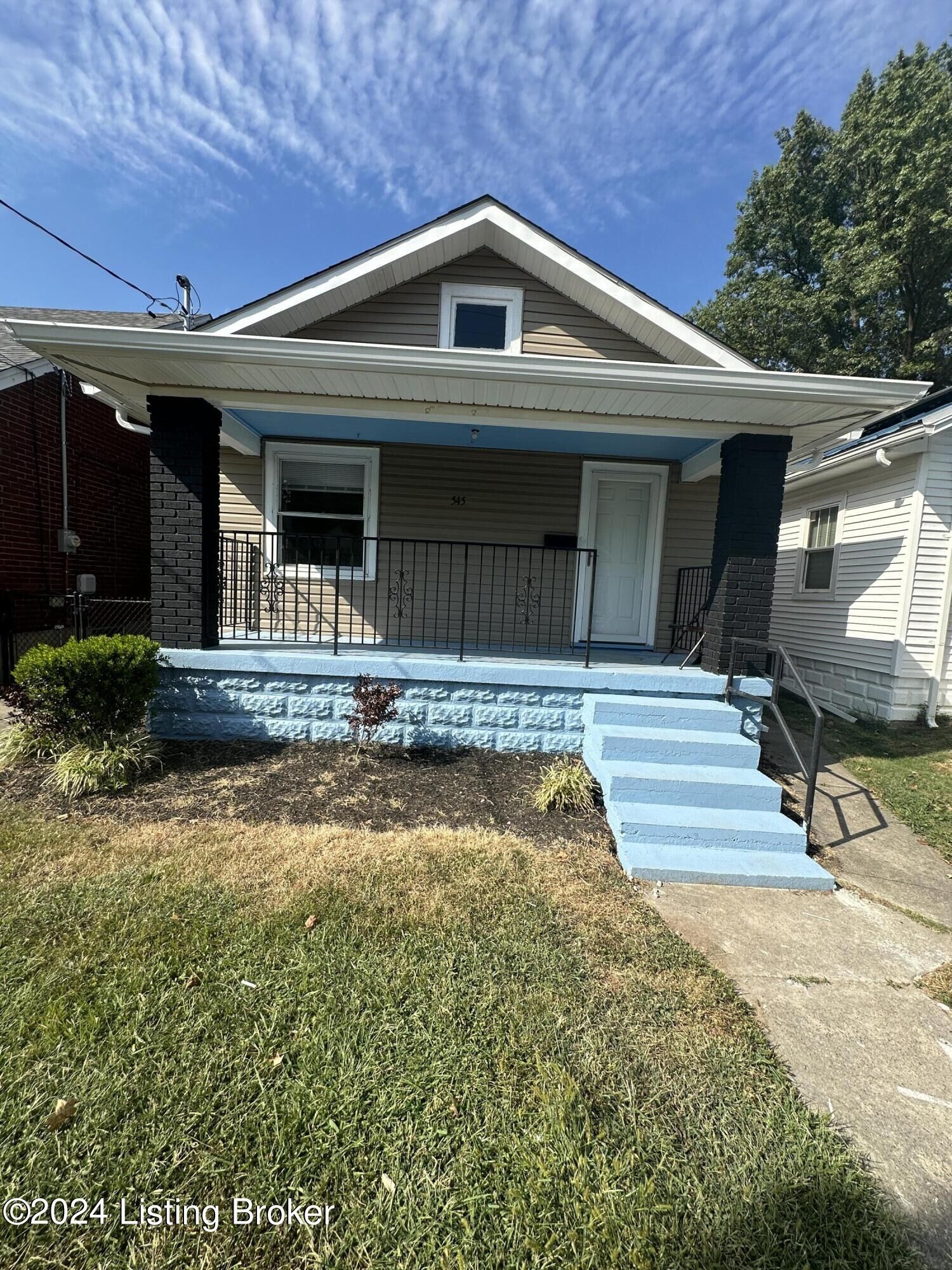 Property Photo:  545 Camden Ave  KY 40215 