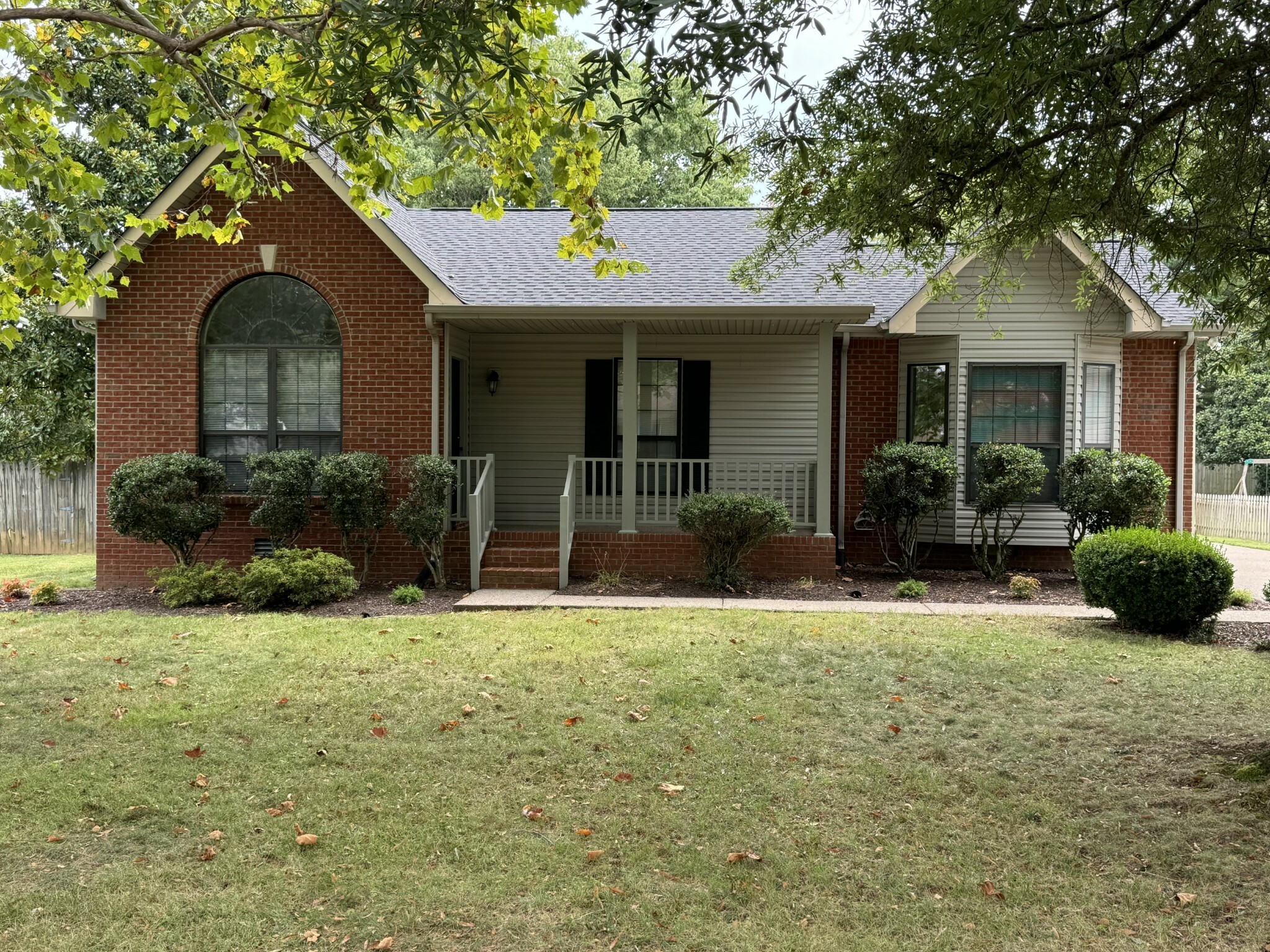 Property Photo:  297 Huntington Dr  TN 37066 