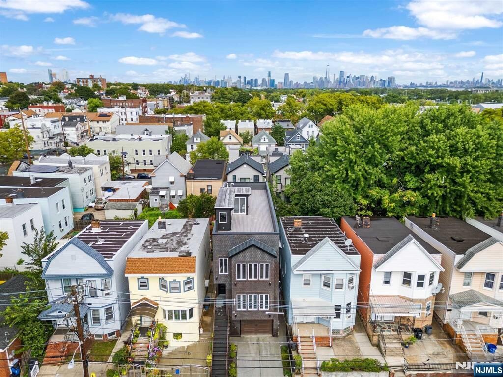 Property Photo:  58 Gates Avenue  NJ 07305 