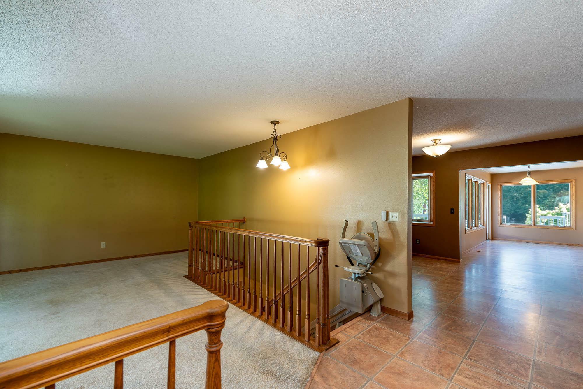 Property Photo:  280 Hensonshire Drive  MN 56001 