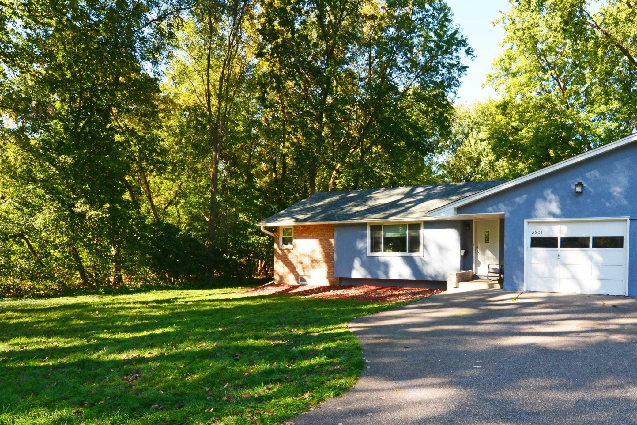 Property Photo:  5301 33rd Avenue N  MN 55422 