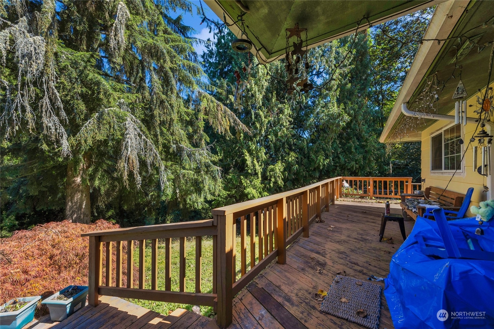 Property Photo:  9608 NE  60th Street NE  WA 98258 