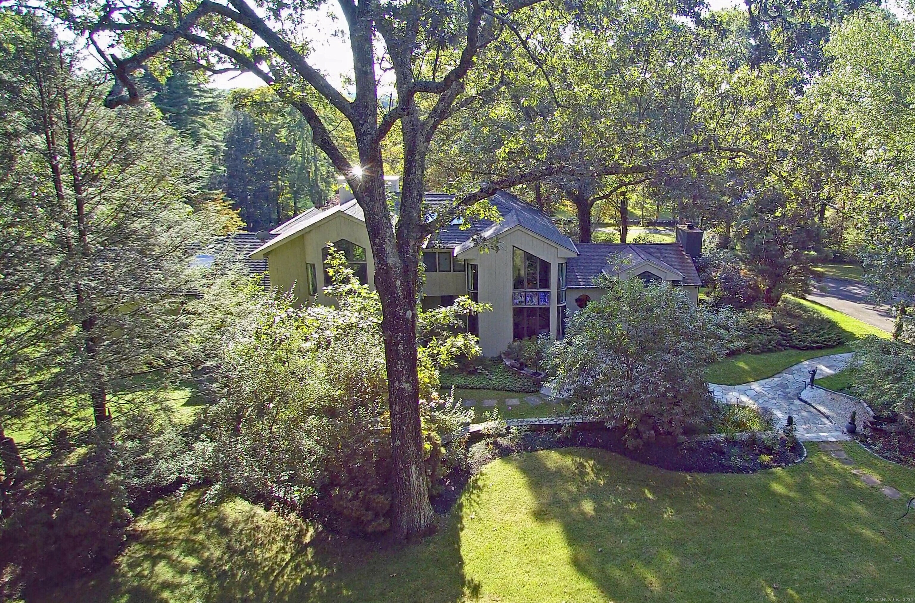 Property Photo:  61 Marchant Road  CT 06896 