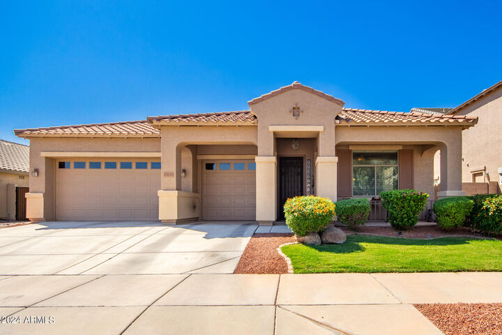 Property Photo: 17713 W Larkspur Drive AZ 85388