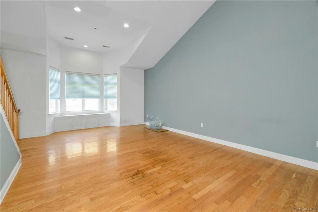 Property Photo:  1405 Round Pointe Drive  NY 10927 