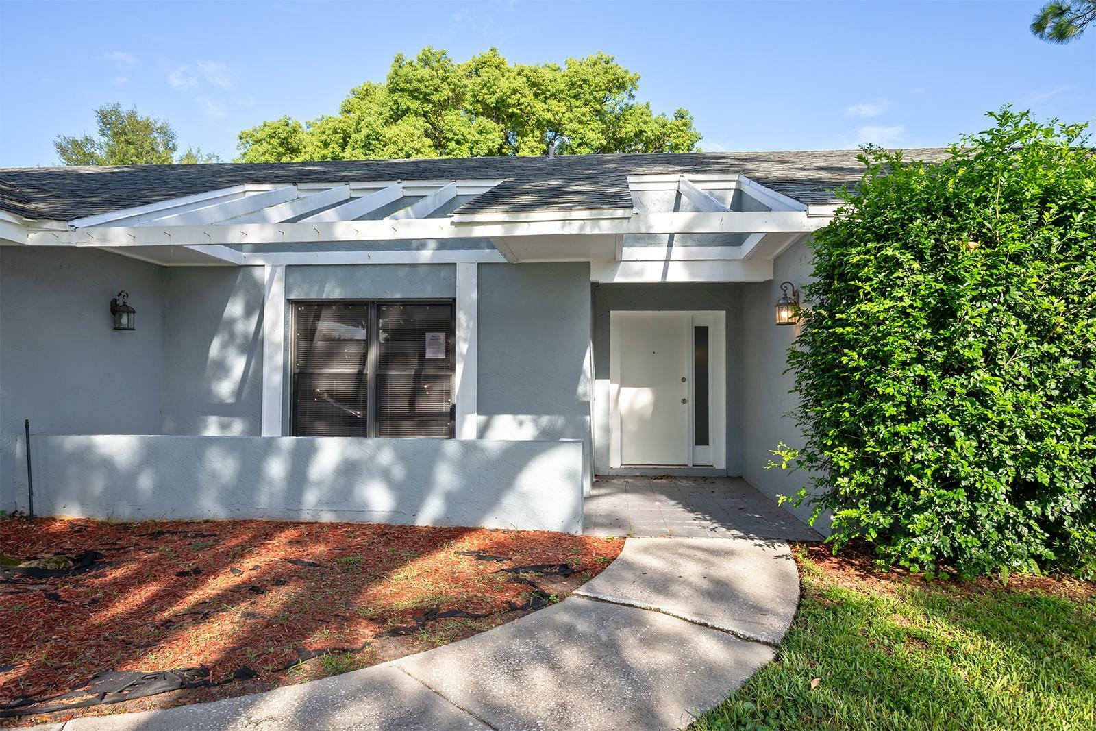 Property Photo:  3240 W Saint Brides Circle  FL 32812 