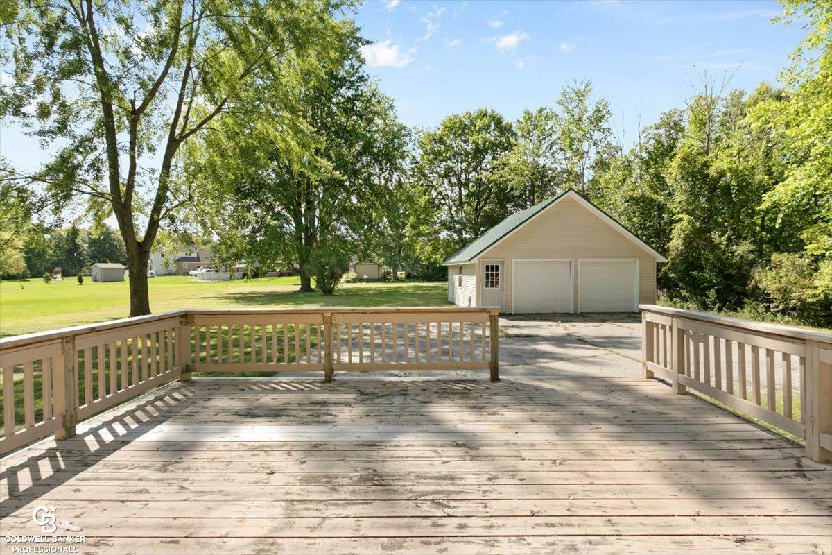 Property Photo:  730 New Hampshire  MI 48040 