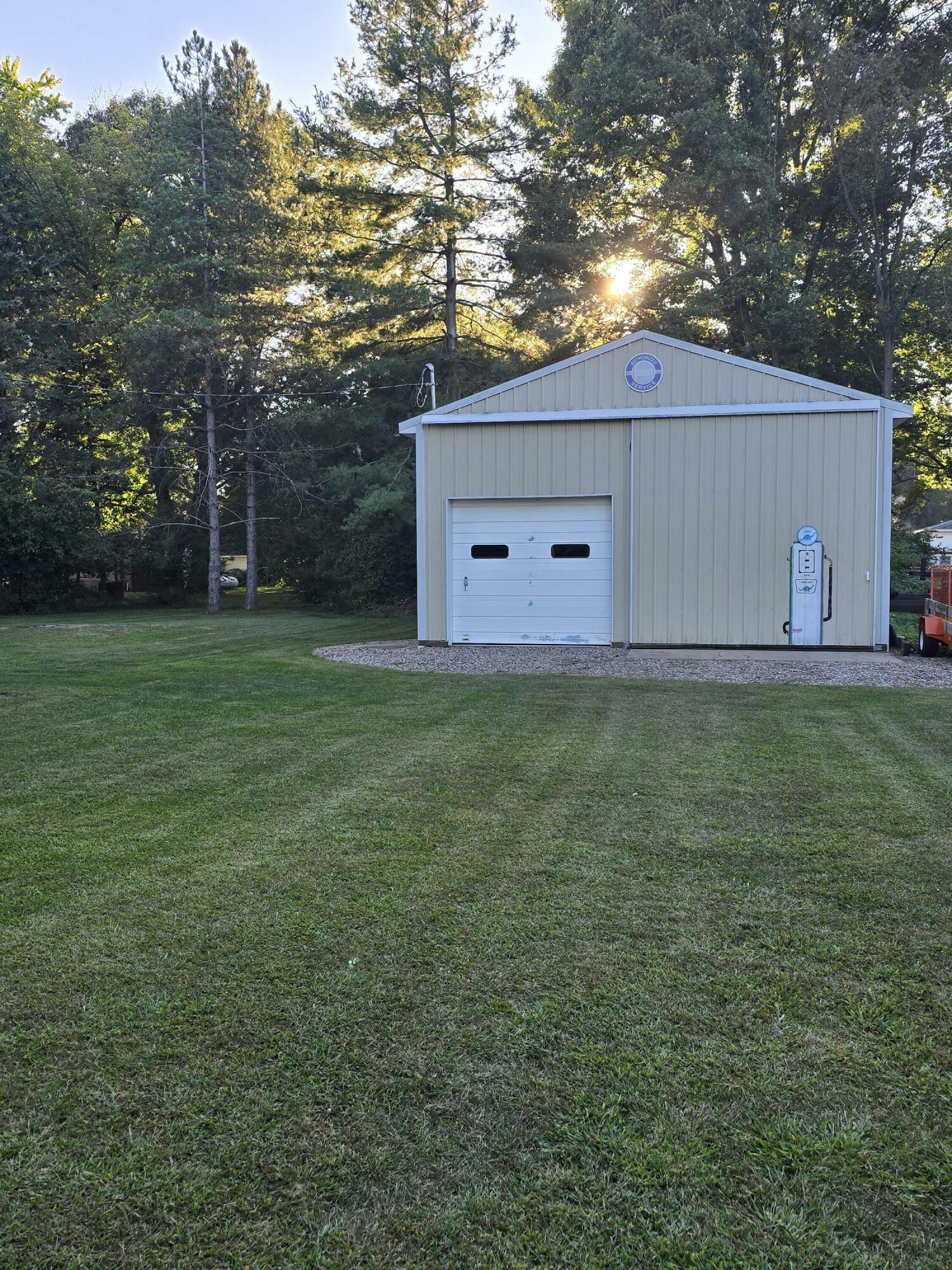 Property Photo:  4032 S Lake Wilson Road  MI 49242 