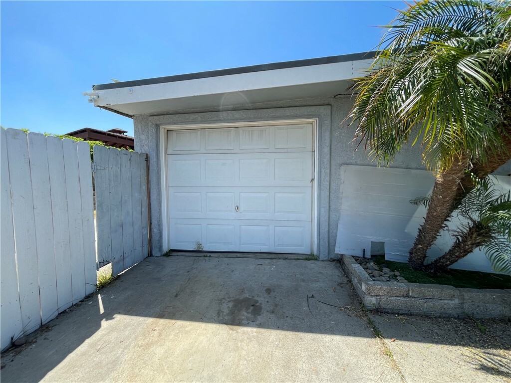 Property Photo:  9359 Guild Avenue  CA 92123 