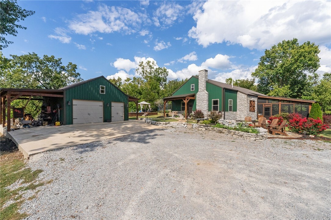 Property Photo:  545 Skyline Drive  AR 72768 