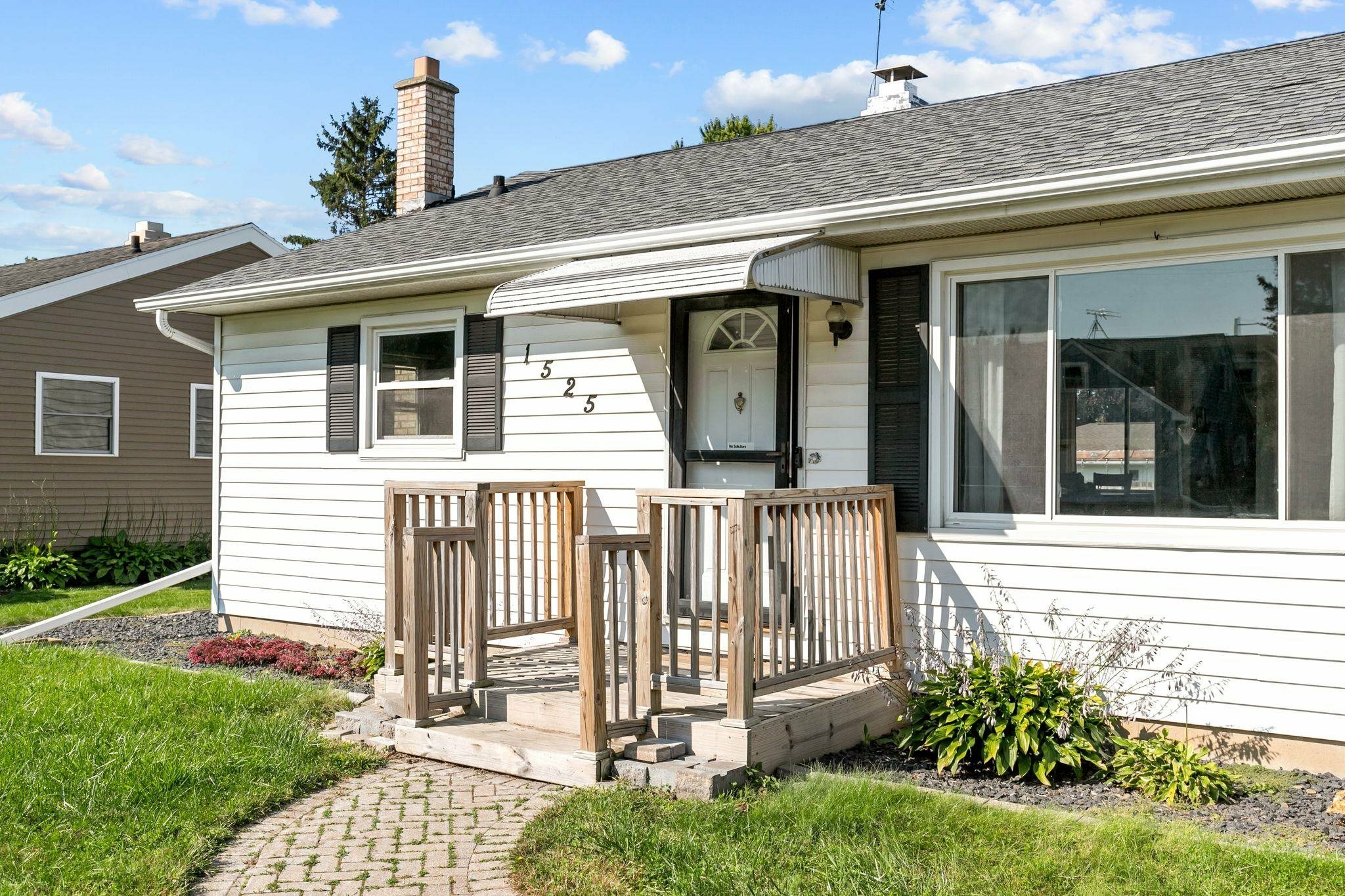 Property Photo:  1525 Ames Street  WI 54956 