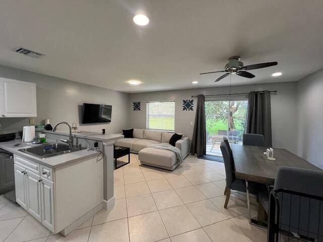 Property Photo:  6917 Mill Brook Place  FL 33463 