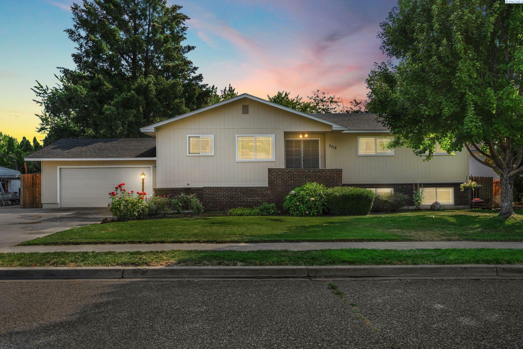 2318 Davison Ave  Richland WA 99354 photo